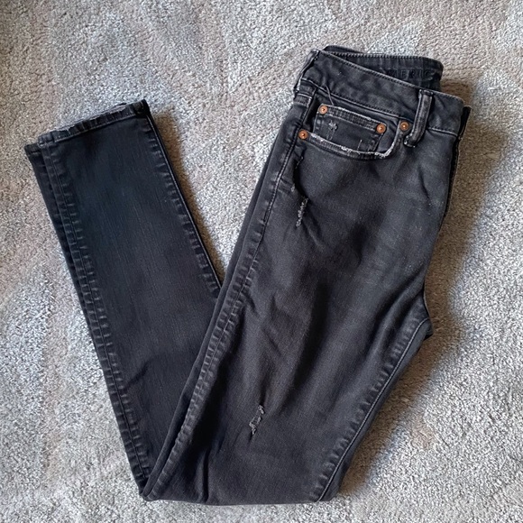 American Eagle Outfitters Other - American Eagle Skinny jeans